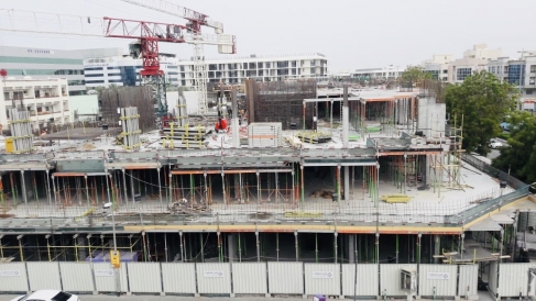 Residential/Commercial building (2B+G+5TYP+R)
